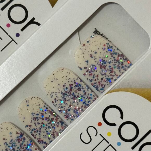 New Color Street “Less Bitter, More Glitter” Blue & Purple Overlay Nail Strips - Picture 1 of 1